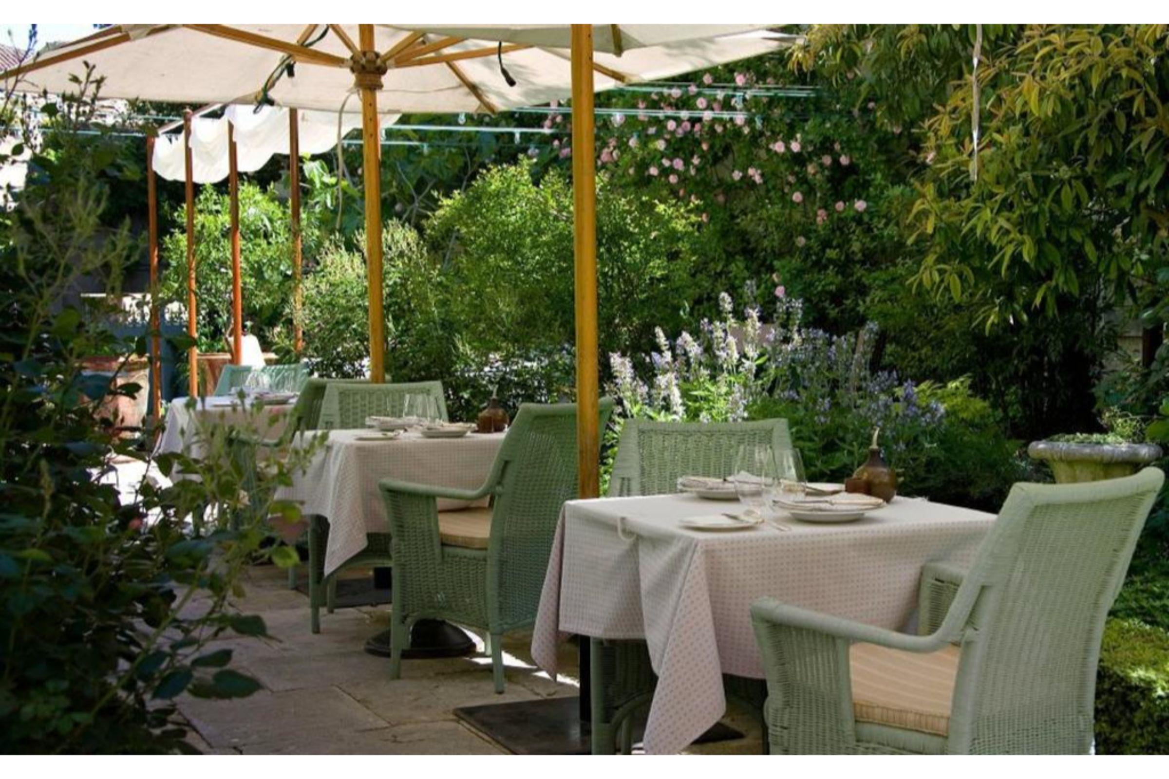 Hotel La Mirande 5*